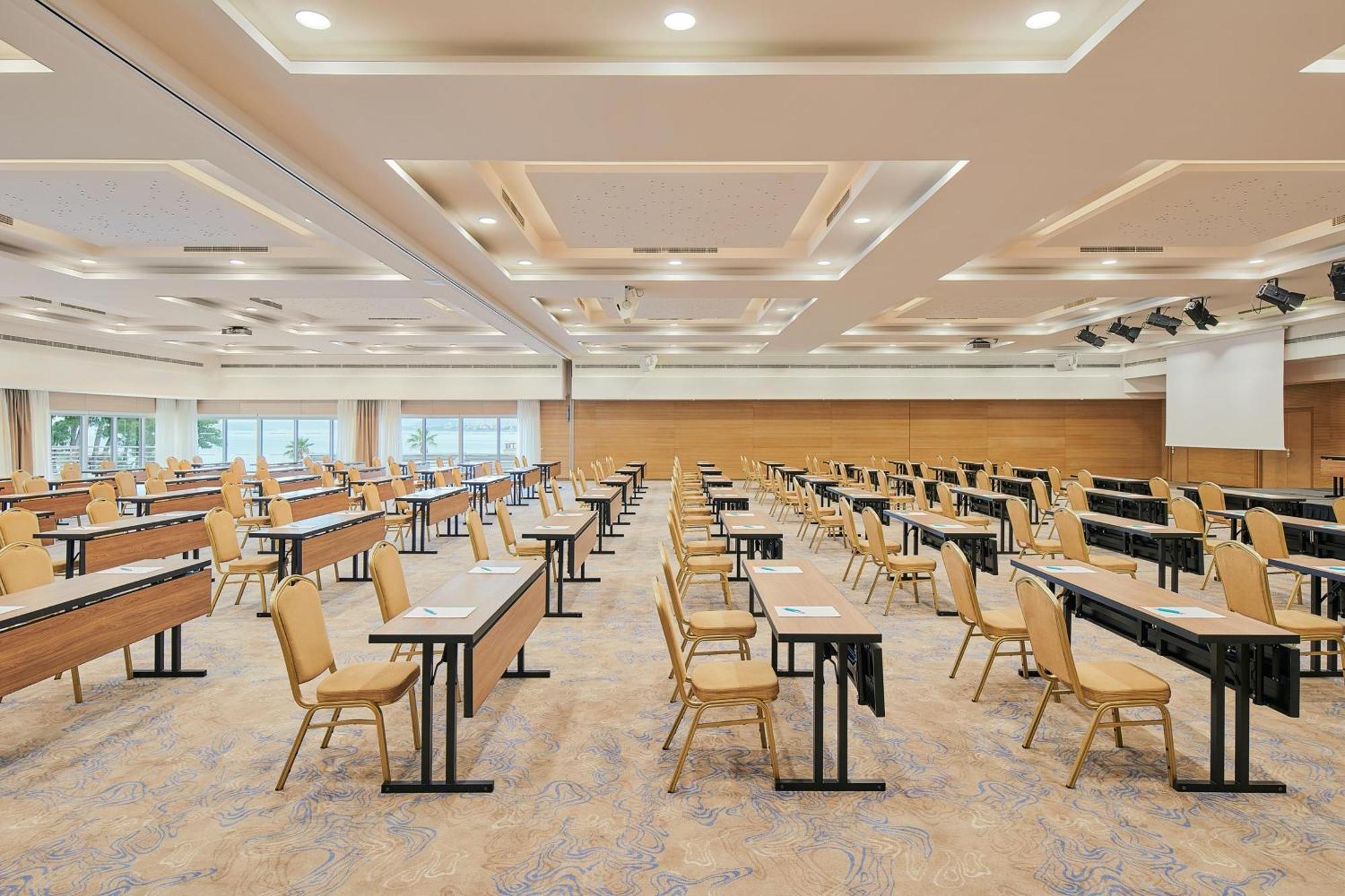 Le Meridien Lav Split Ποντστράνα Εξωτερικό φωτογραφία